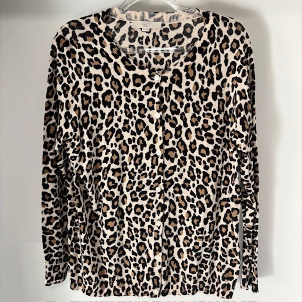 LOFT Plus 16/18 Leopard Print Button Front Cardigan Sweater Animal Print Office
